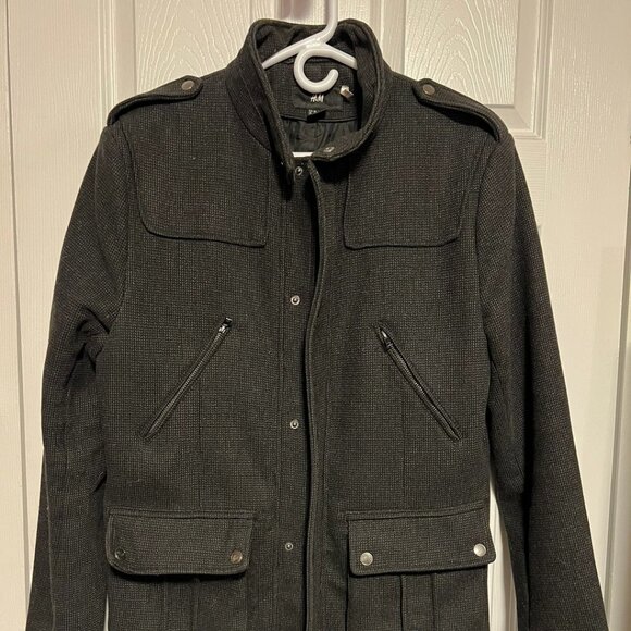 H&M Men’s Spring/Fall Casual Jacket (US 40R)(LNC) - Picture 2 of 5